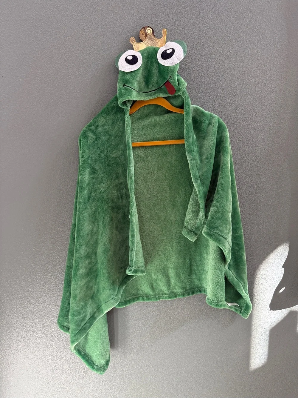 Frog Prince Hooded Towel OS